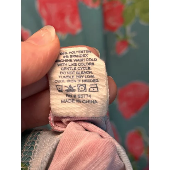 Simply Southern Floral Rose Pattern Blue Pink Ruffle Neckline Dress Size Medium - Picture 5 of 6